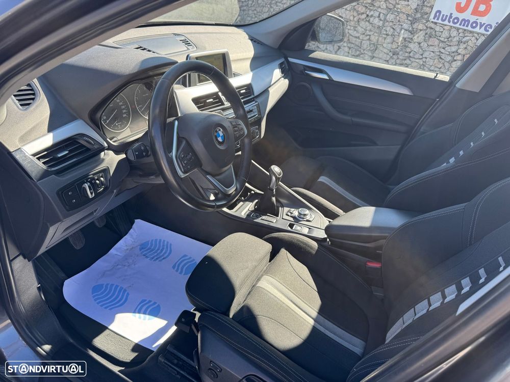 BMW X1 18 d sDrive Line Sport - 6
