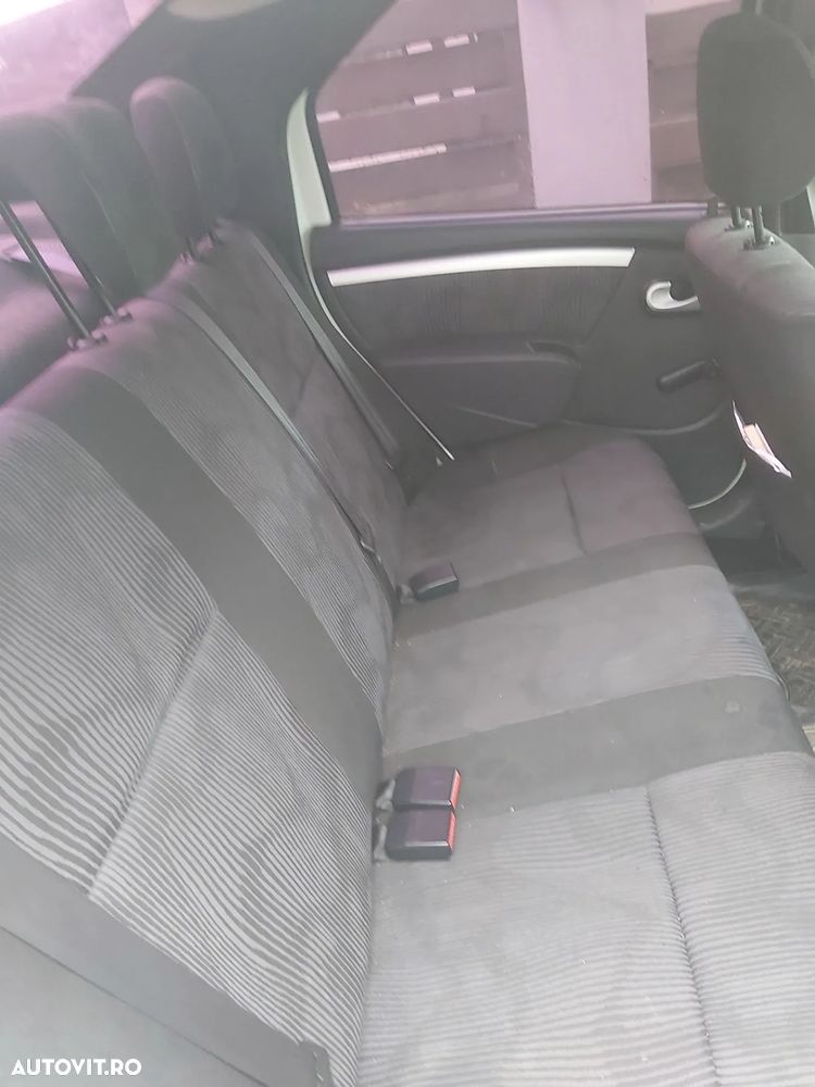 Dacia Logan 1.4 MPI Laureate - 14