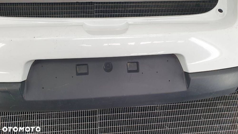 ZDERZAK TYŁ TYLNY RENAULT MEGANE III - 3