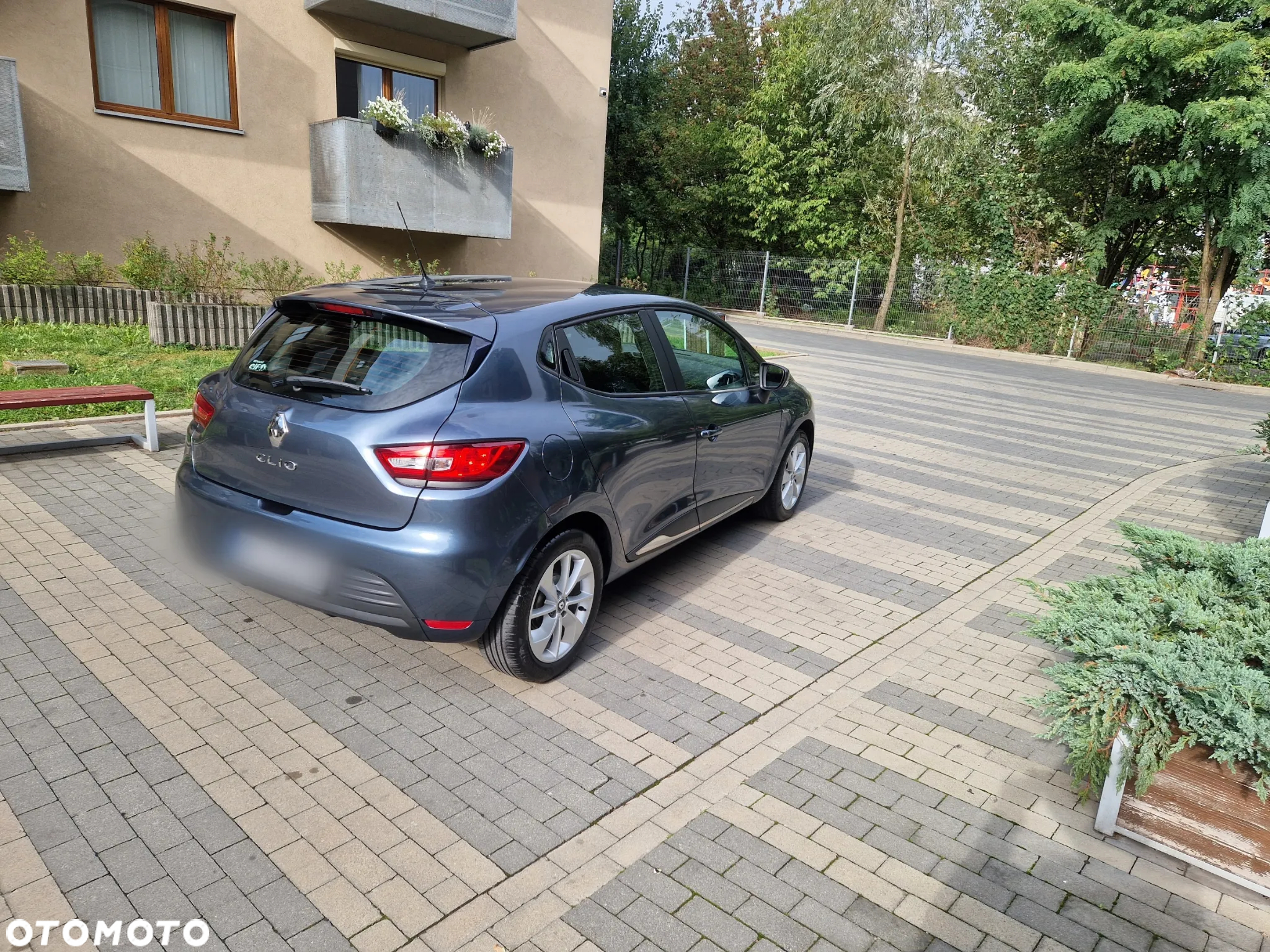 Renault Clio 0.9 Energy TCe Life - 8