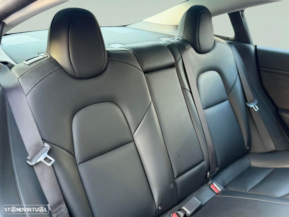 Tesla Model 3 Standard Range Plus RWD - 11