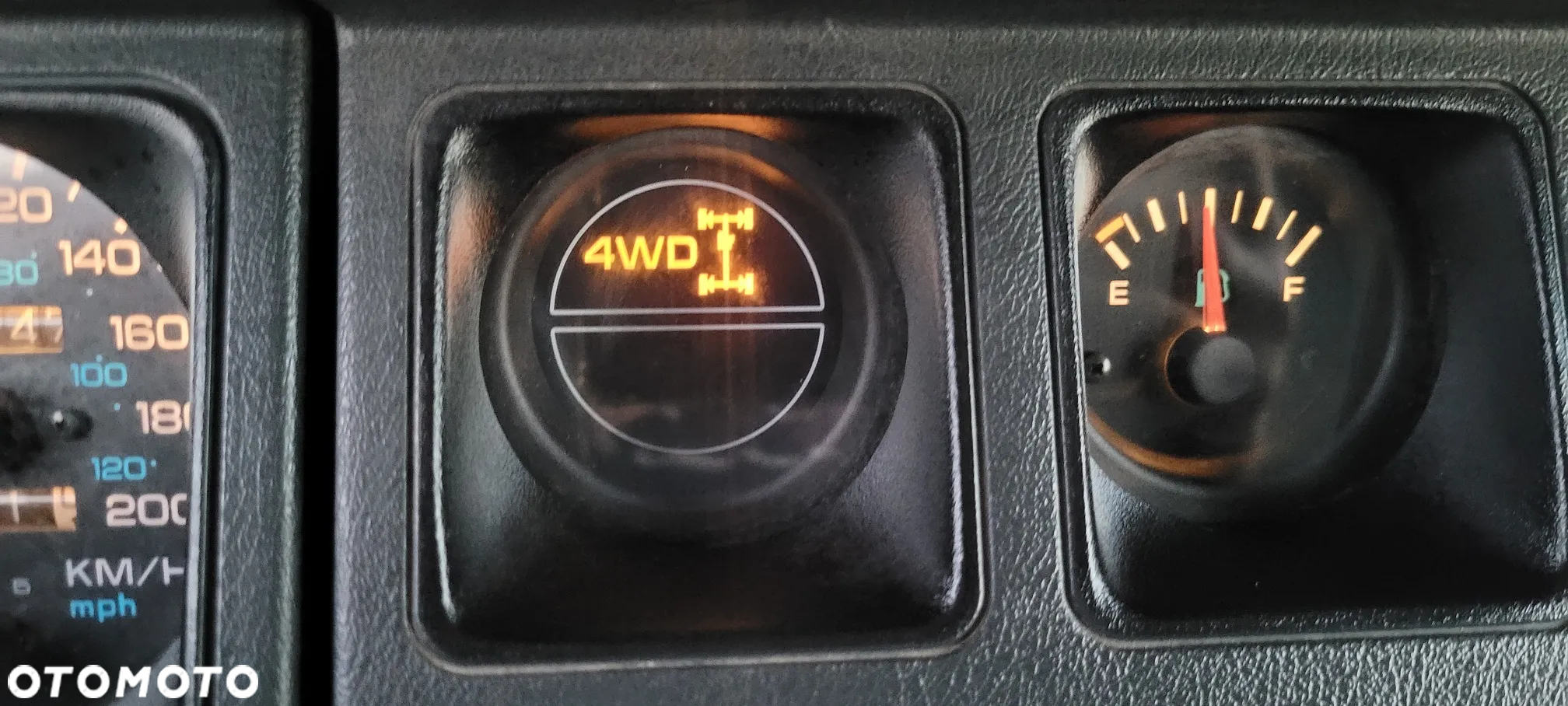 Jeep Wrangler 2.5L - 22