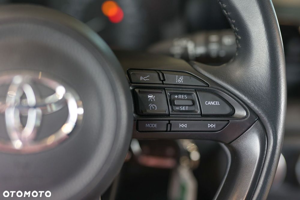 Toyota Yaris - 26