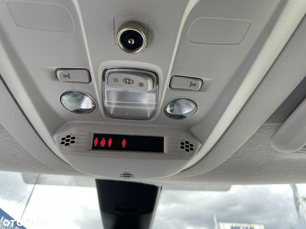 Opel Combo - 33