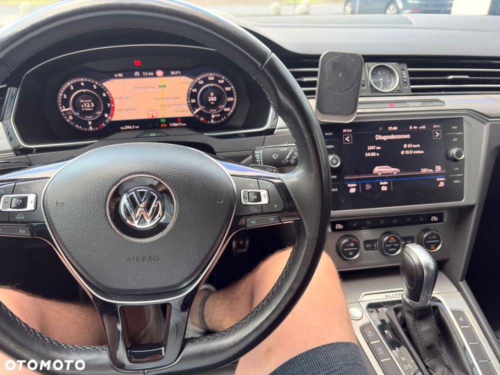 Volkswagen Passat Alltrack - 15