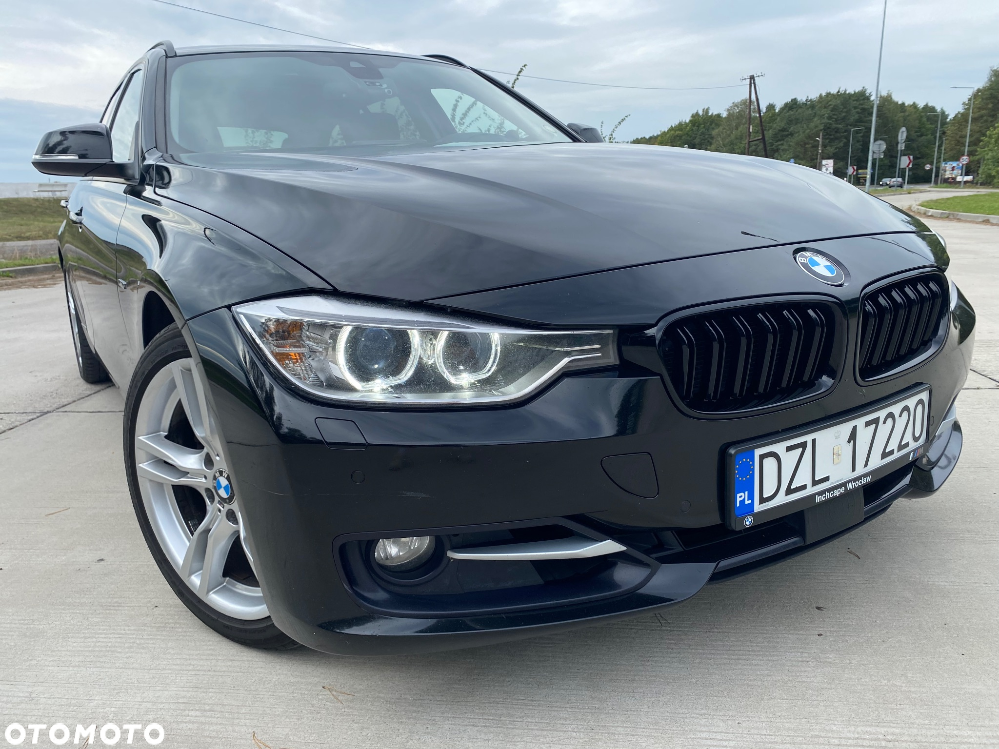 BMW Seria 3 330d Sport Line - 3