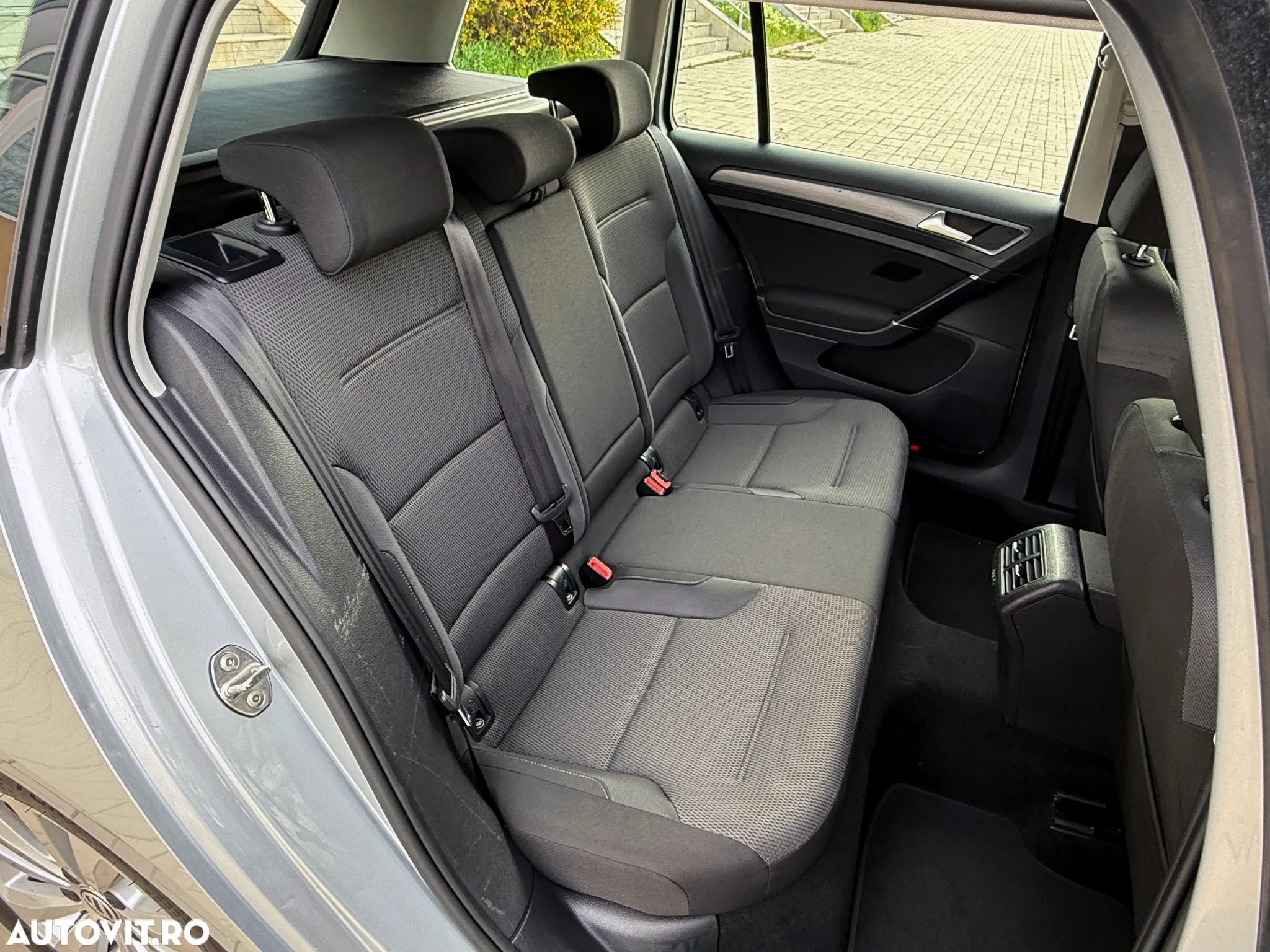 Volkswagen Golf Variant 1.6 TDI SCR Comfortline - 6