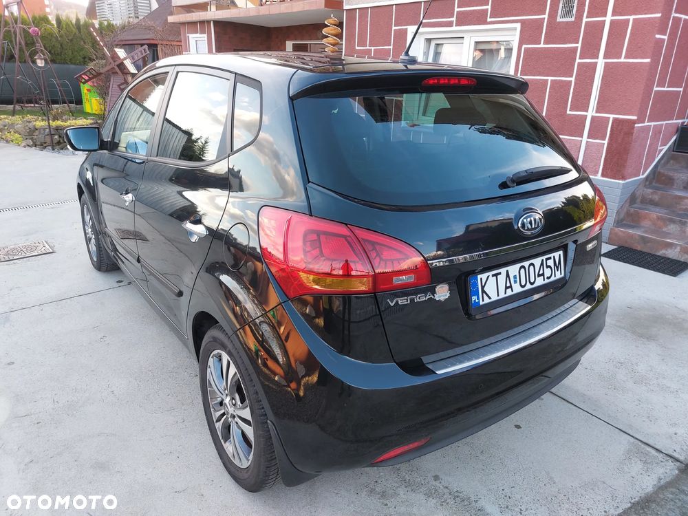 Kia Venga 1.4 CVVT Dream Team Edition - 3