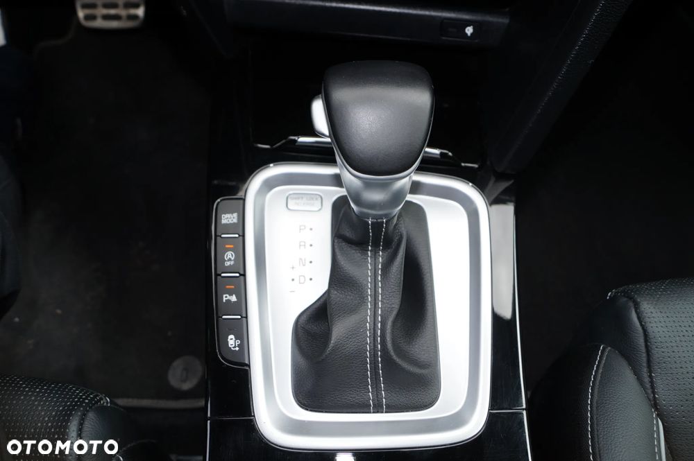 Kia ProCeed 1.5 T-GDI mHEV GT Line DCT - 14