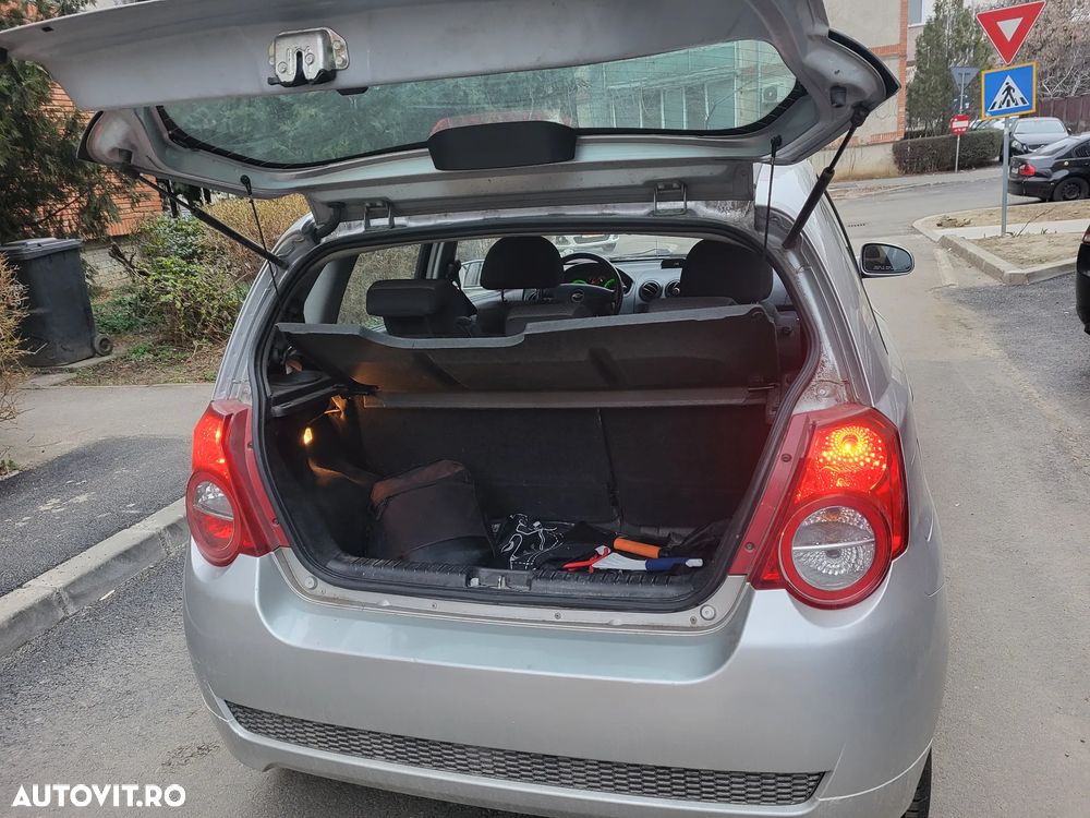 Chevrolet Aveo 1.2i S 504 - 9