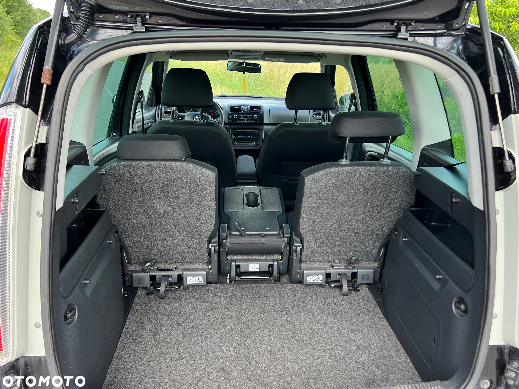 Skoda Roomster 1.6 TDI DPF Elegance PLUS EDITION - 9