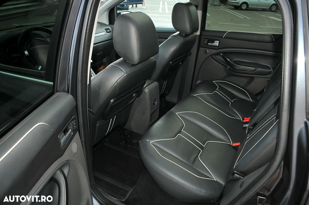 Ford Kuga 2.0 TDCi 2x4 Individual - 16