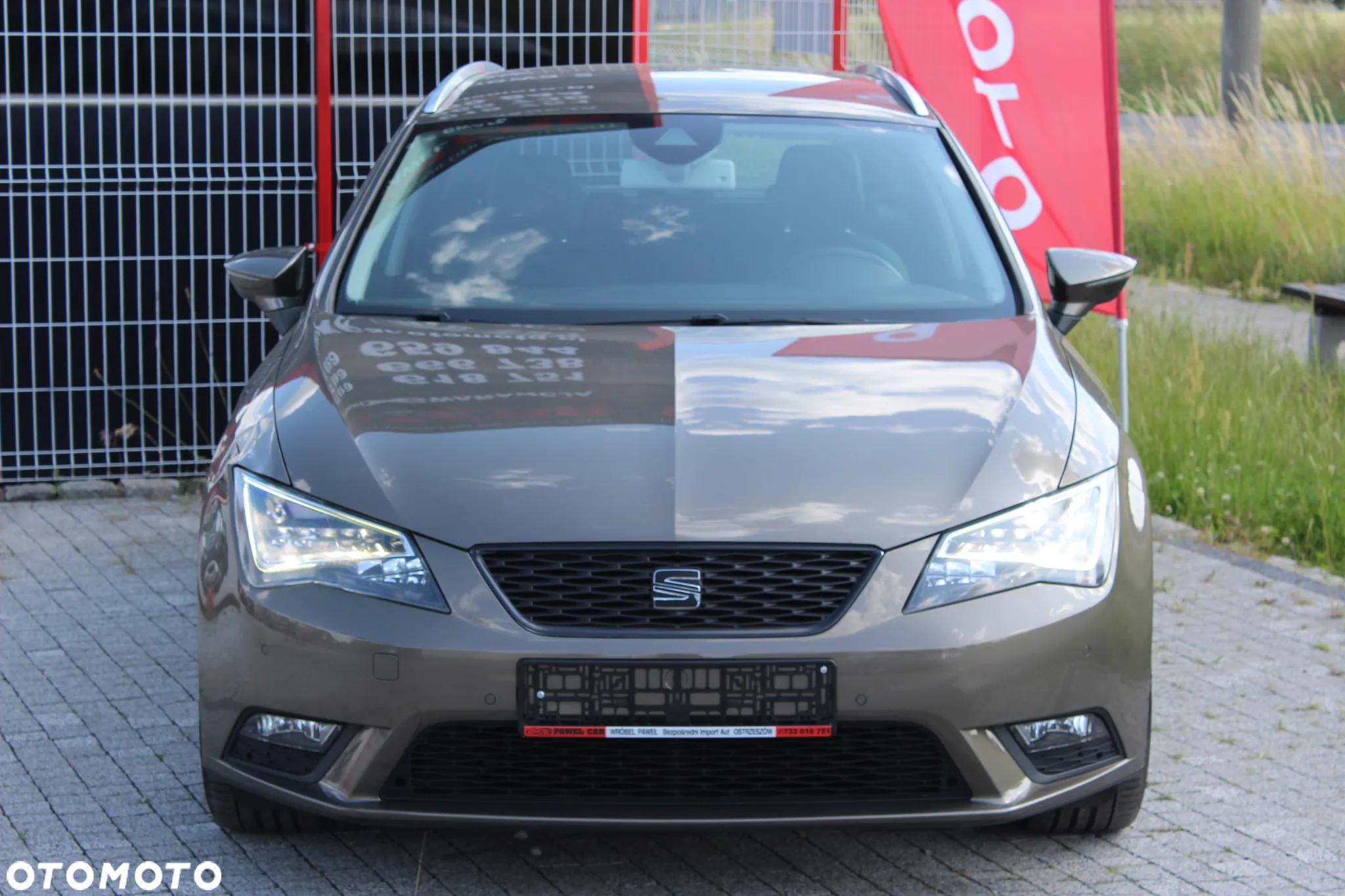 Seat Leon 1.6 TDI Ecomotive Style S&S - 3