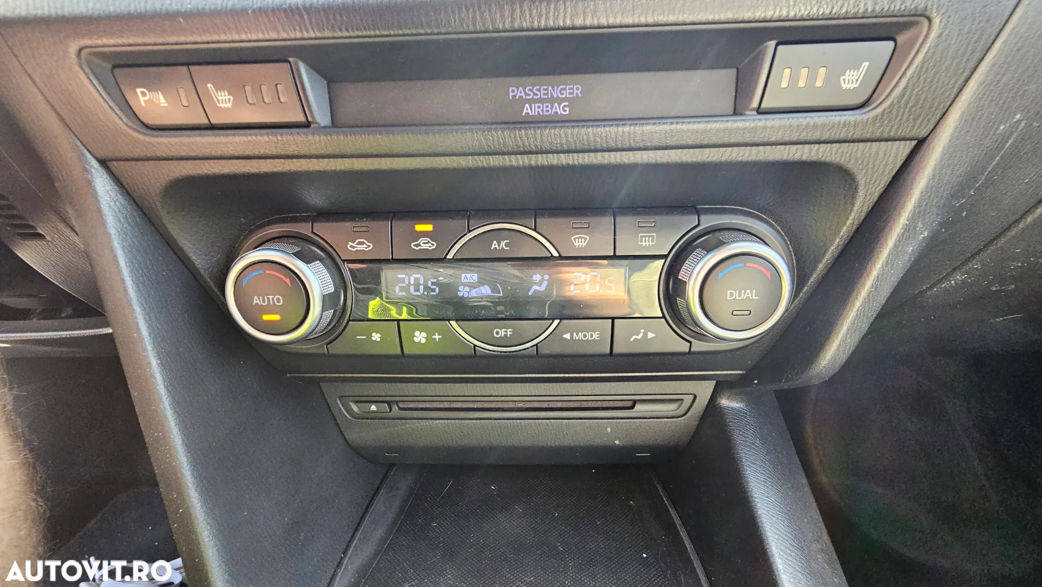 Mazda 3 SKYACTIV-D 150 Sports-Line - 12