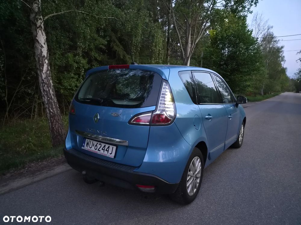 Renault Scenic 2.0 16V Privilege CVT Euro5 - 27