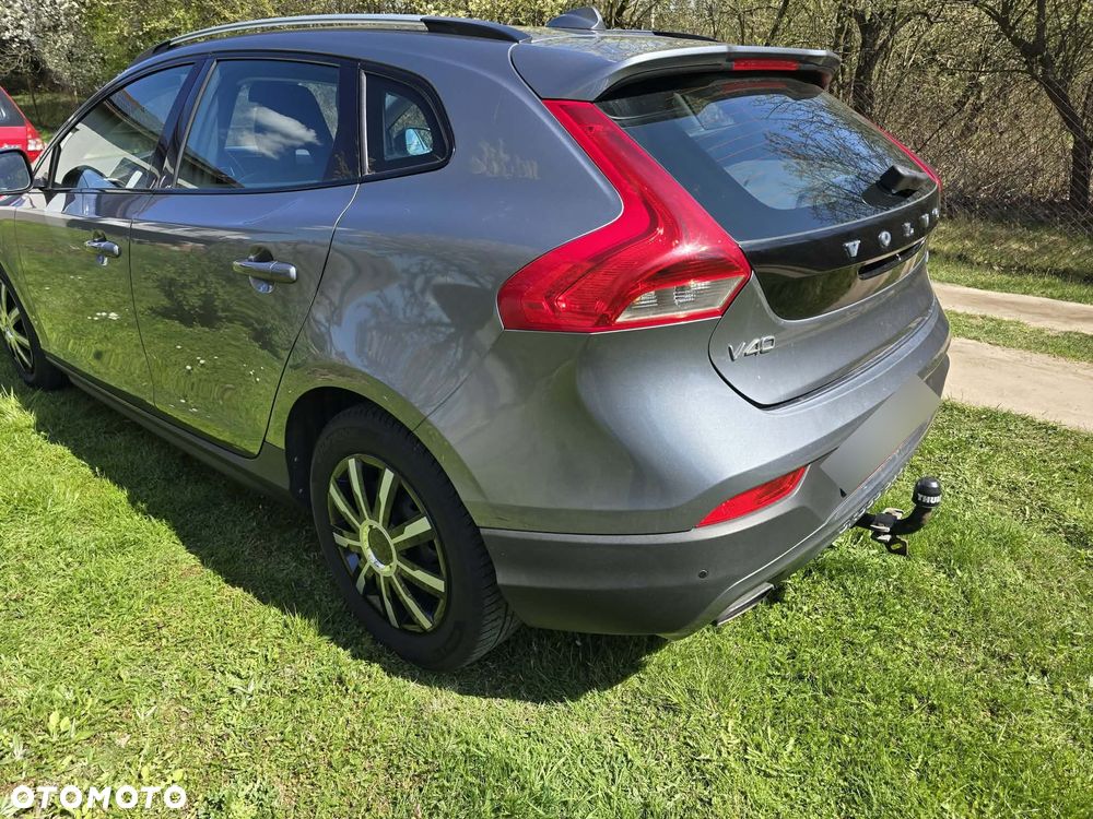 Volvo V40 Cross Country D4 Momentum - 5