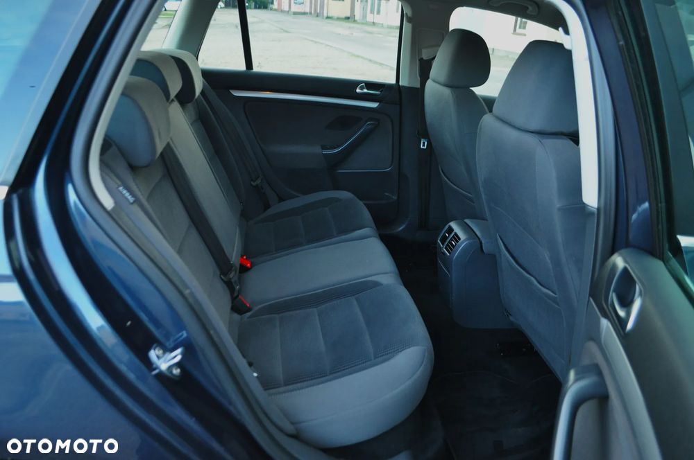 Volkswagen Golf 1.4 TSI Comfortline - 26