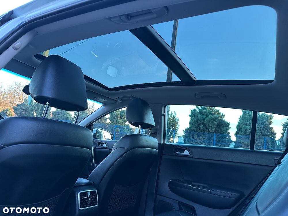 Kia Sportage 1.7 CRDI 2WD Attract - 22