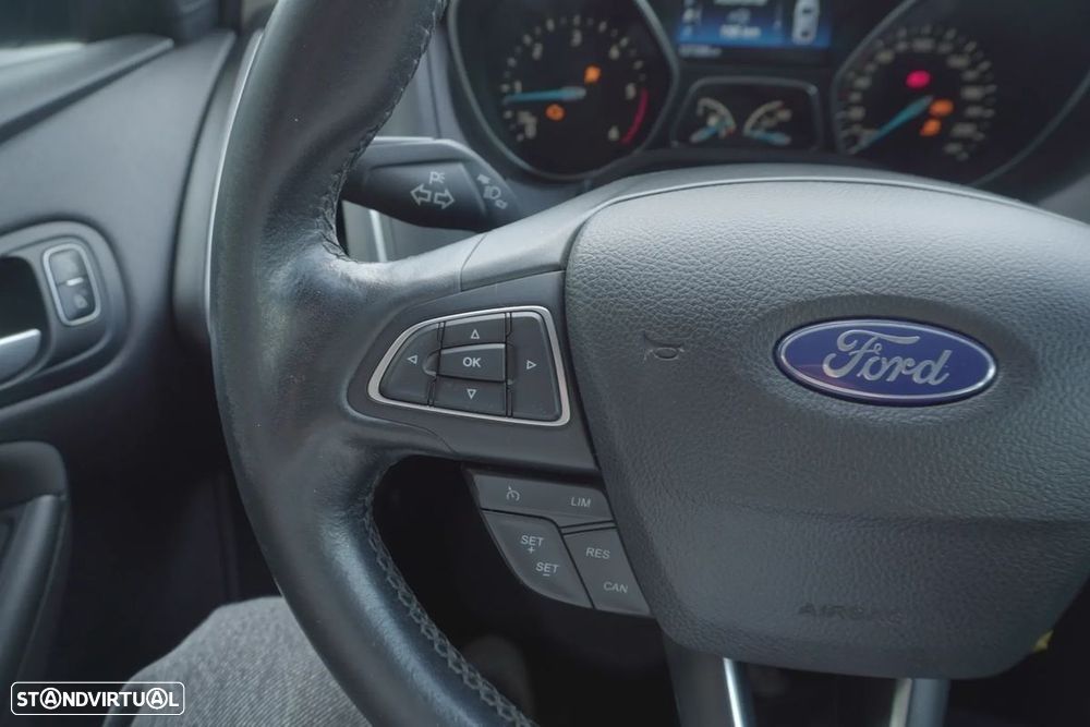 Ford Focus 1.5 TDCi Titanium - 20