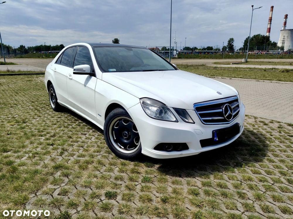 Mercedes-Benz Klasa E - 1