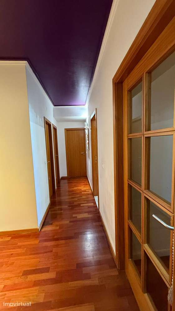 Elegante Apartamento T2 com Garagem e Duas Varandas em S.Vítor – Braga - Grande imagem: 3/31