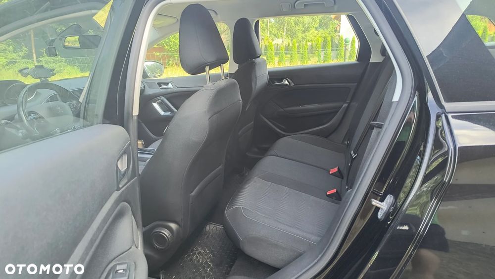 Peugeot 308 1.6 BlueHDi Business Line S&S - 6