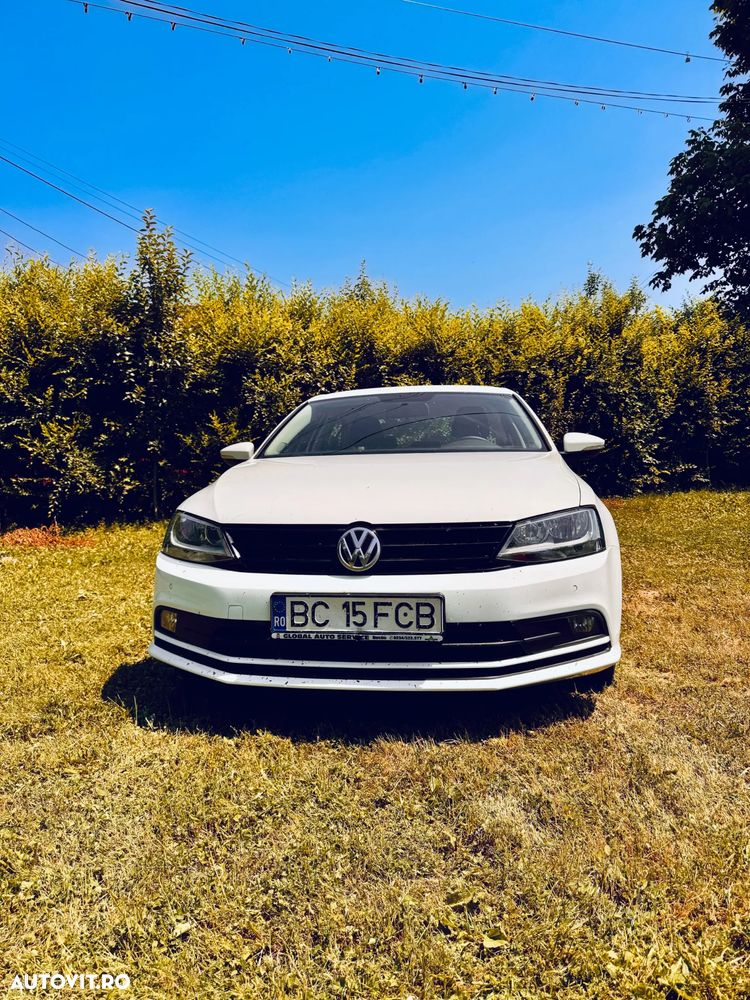 Volkswagen Jetta 1.2 TSI Comfortline - 9