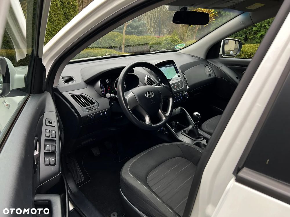 Hyundai ix35 1.6 2WD Fifa World Cup Edition - 19