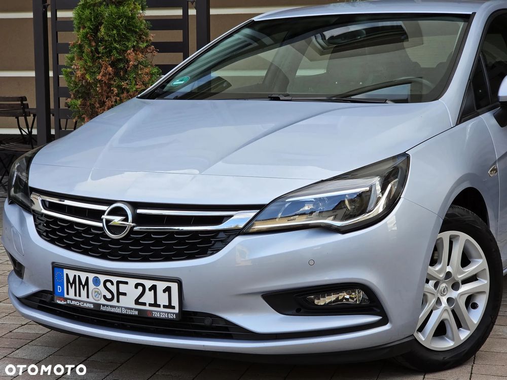 Opel Astra 1.4 Turbo Innovation - 9