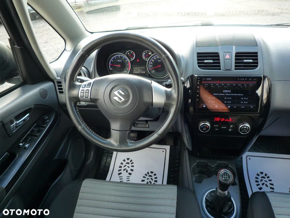 Suzuki SX4 1.6 VVT 4x2 City - 19