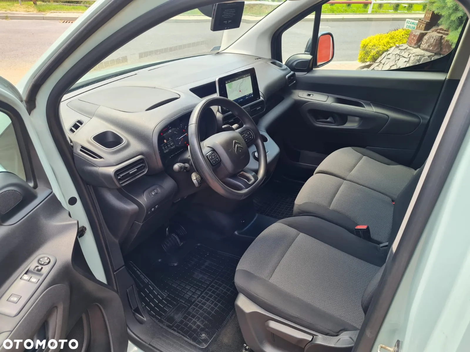 Citroën BERLINGO - 9