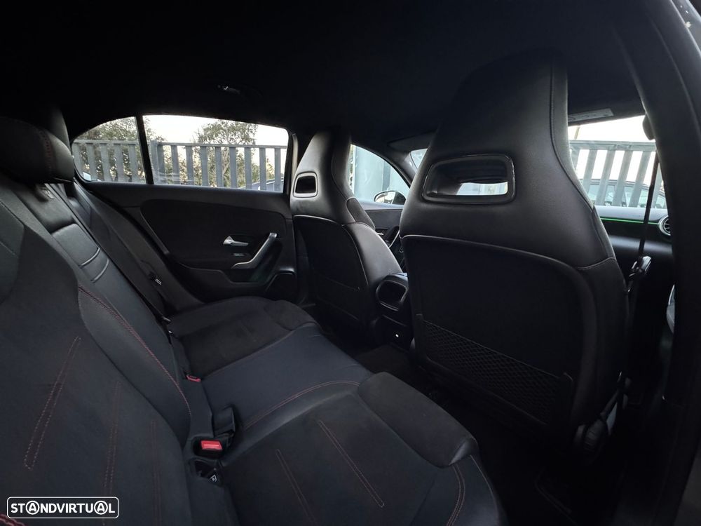 Mercedes-Benz A 250 e AMG Line - 8