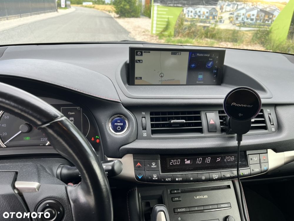 Lexus CT 200h Business Edition - 23