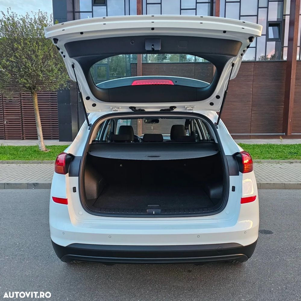 Hyundai Tucson 1.6 GDI 2WD 6MT ISG Style - 14