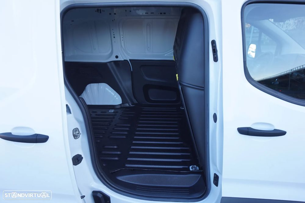 Opel Combo CDTI 102 Enjoy IVA dedutível - 22