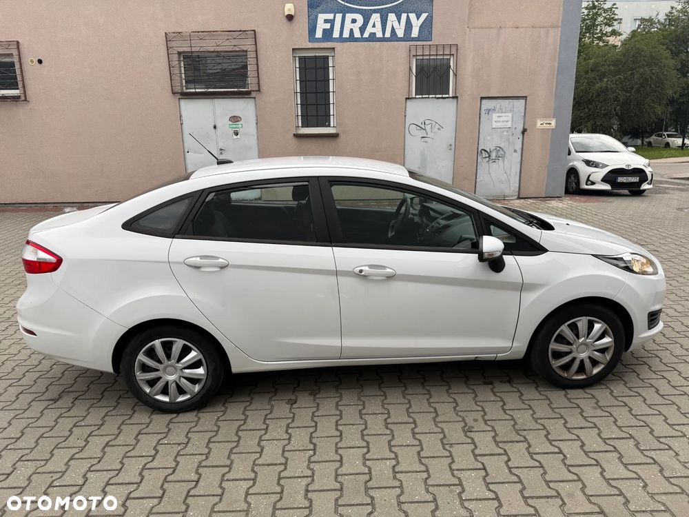 Ford Fiesta - 6