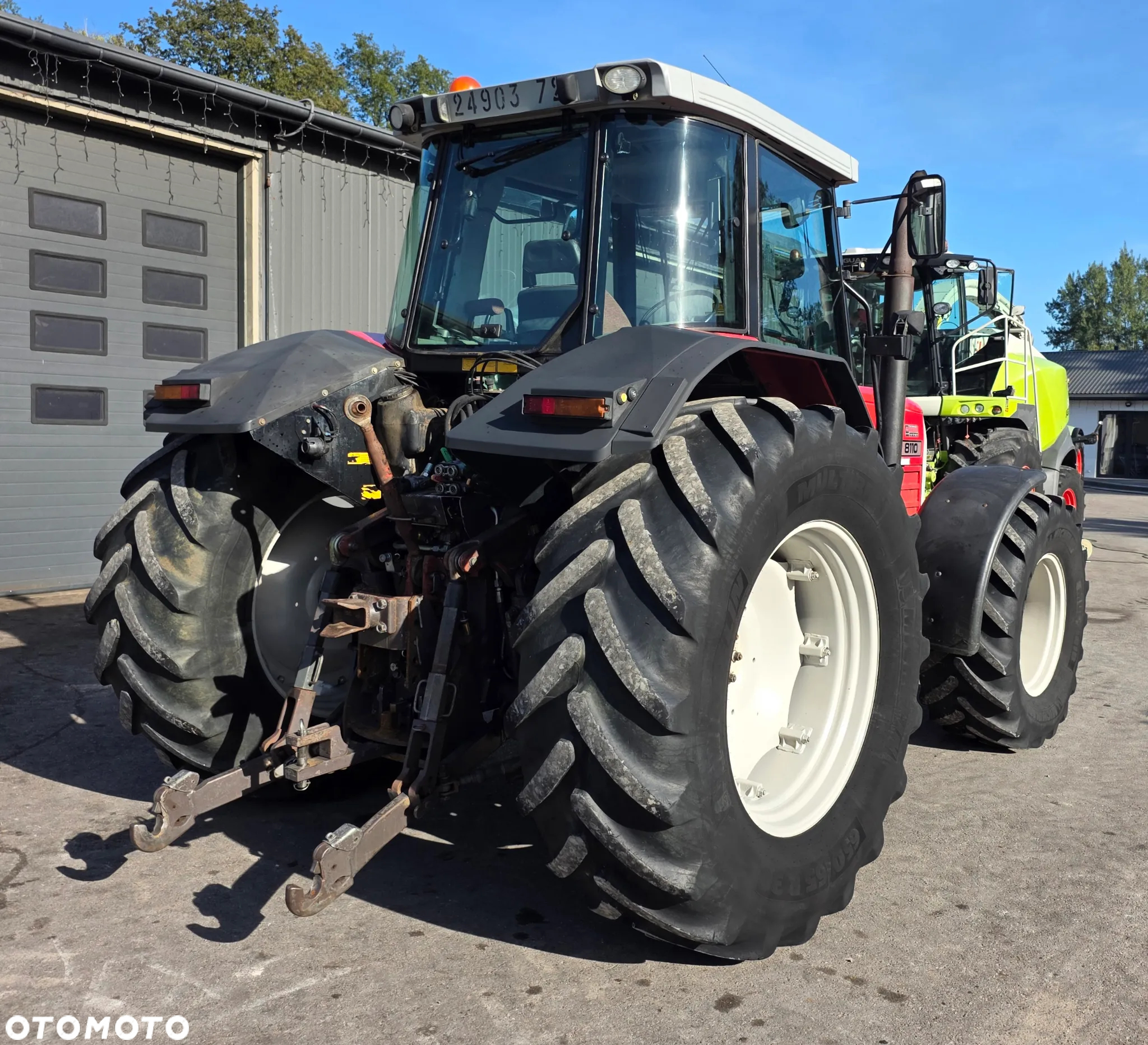 Massey Ferguson 8110 - 16
