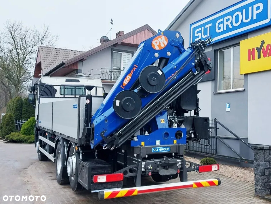 Renault C 440 6x2 - 6