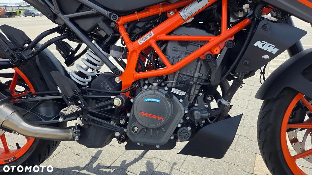 KTM Duke - 15