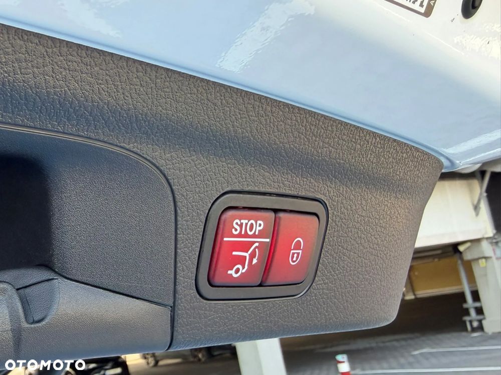 Mercedes-Benz GLE 300 d 4Matic 9G-TRONIC AMG Line Advanced Plus - 32