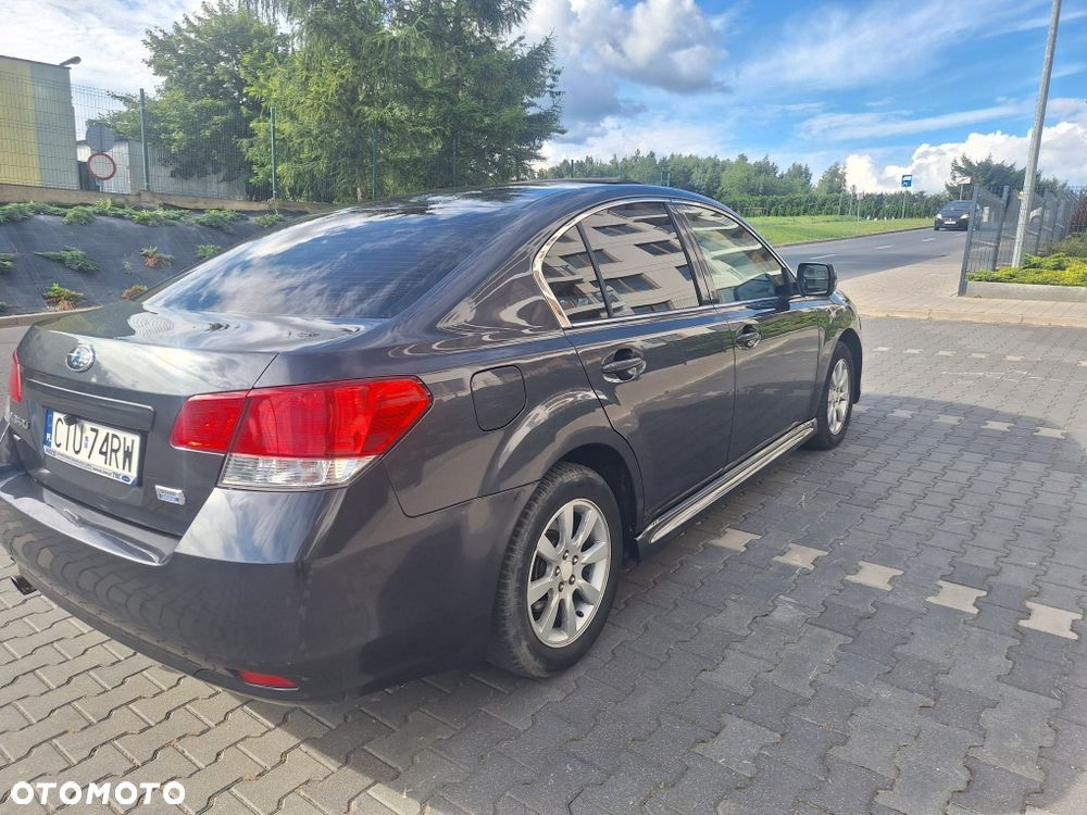 Subaru Legacy - 3