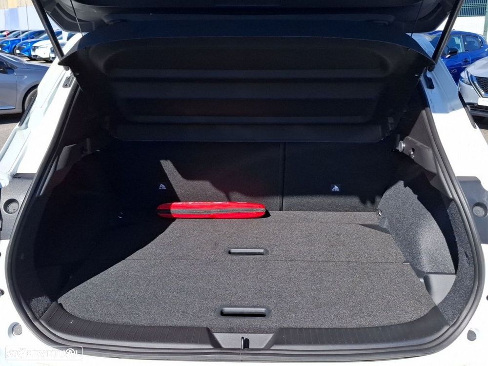 Nissan Qashqai 1.3 DIG-T Advance Xtronic - 25