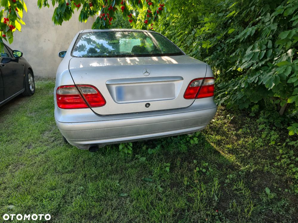 Mercedes-Benz CLK 200 Kompressor - 4