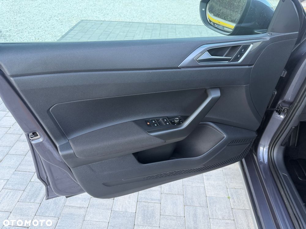 Volkswagen Taigo 1.0 TSI Style DSG - 11