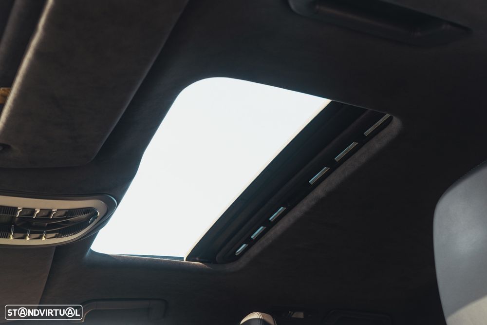 Porsche Cayenne Turbo - 48