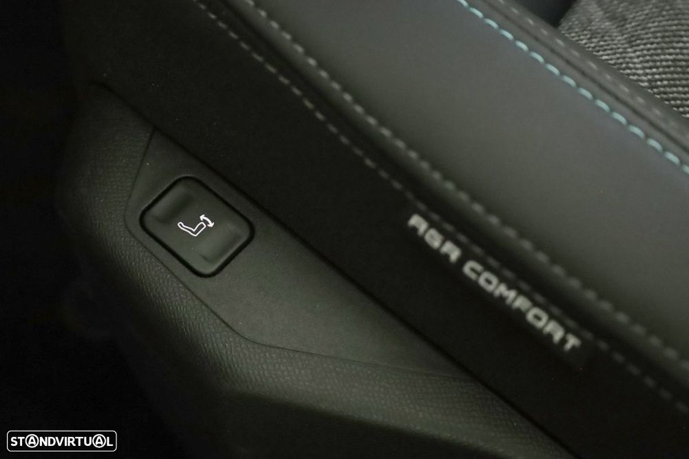 Peugeot 408 1.2 PureTech Allure EAT8 - 22