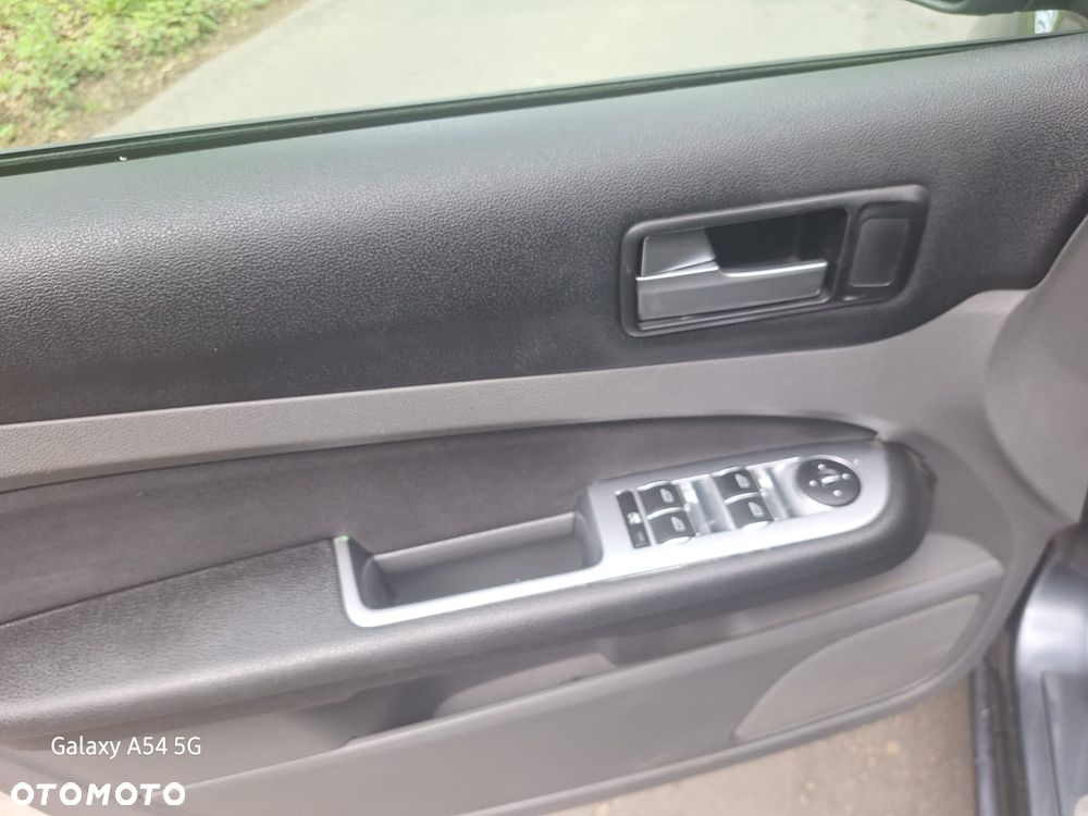 Ford Focus - 12