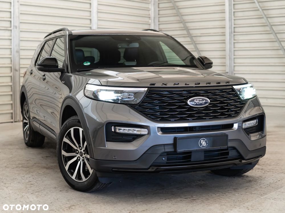 Ford Explorer - 9