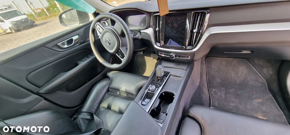 Volvo S60 B4 B Ultimate Dark - 11
