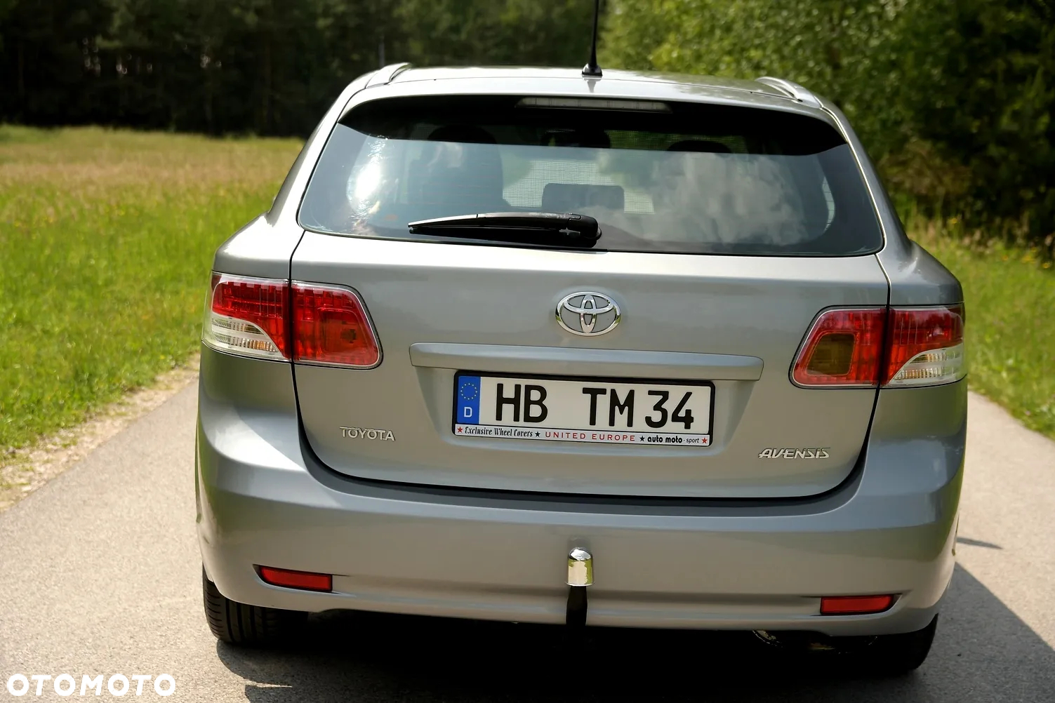 Toyota Avensis - 40